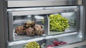 Хладилник за вграждане с BioFresh, ERBdi 9970 BioFresh
