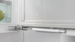 Вграден хладилник с EasyFresh, IRbi 3951 Prime
