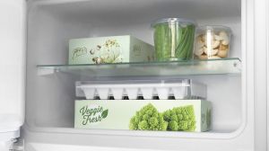 Вграден хладилник с EasyFresh, IRe 5101 Pure
