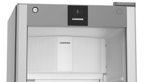 Хладилник за вграждане под плот с динамично охлаждане, FKUv 1660 Premium