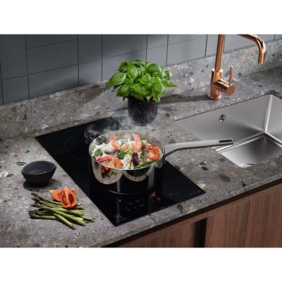 Индукционен плот Electrolux, LIT30230C