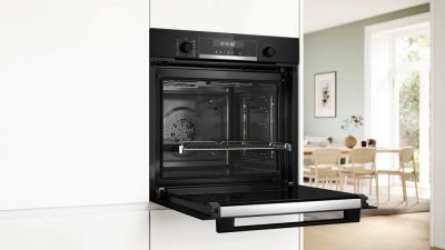 Фурна за вграждане BOSCH, HBG578E