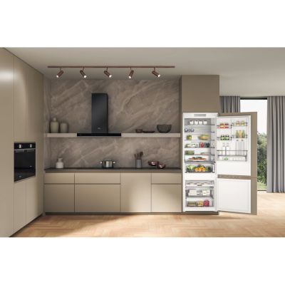 Комбиниран хладилник за вграждане Whirlpool, WH SP70 T121
