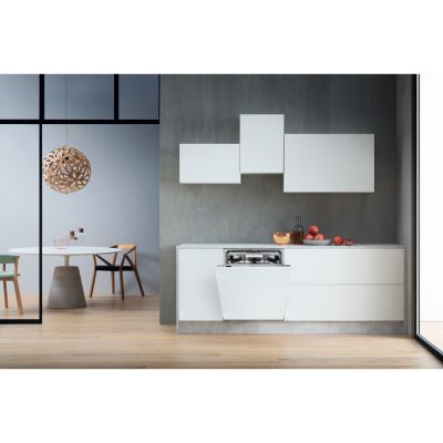 Съдомиялна машина Whirlpool, WIO 3T133 PLE