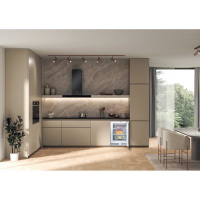 Фризер за вграждане Whirlpool, WBUFZ011